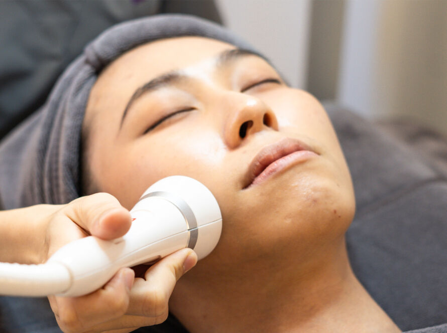 3-in1 Hydra Plus Treatment using Cryo Machine 1920x1080 Image